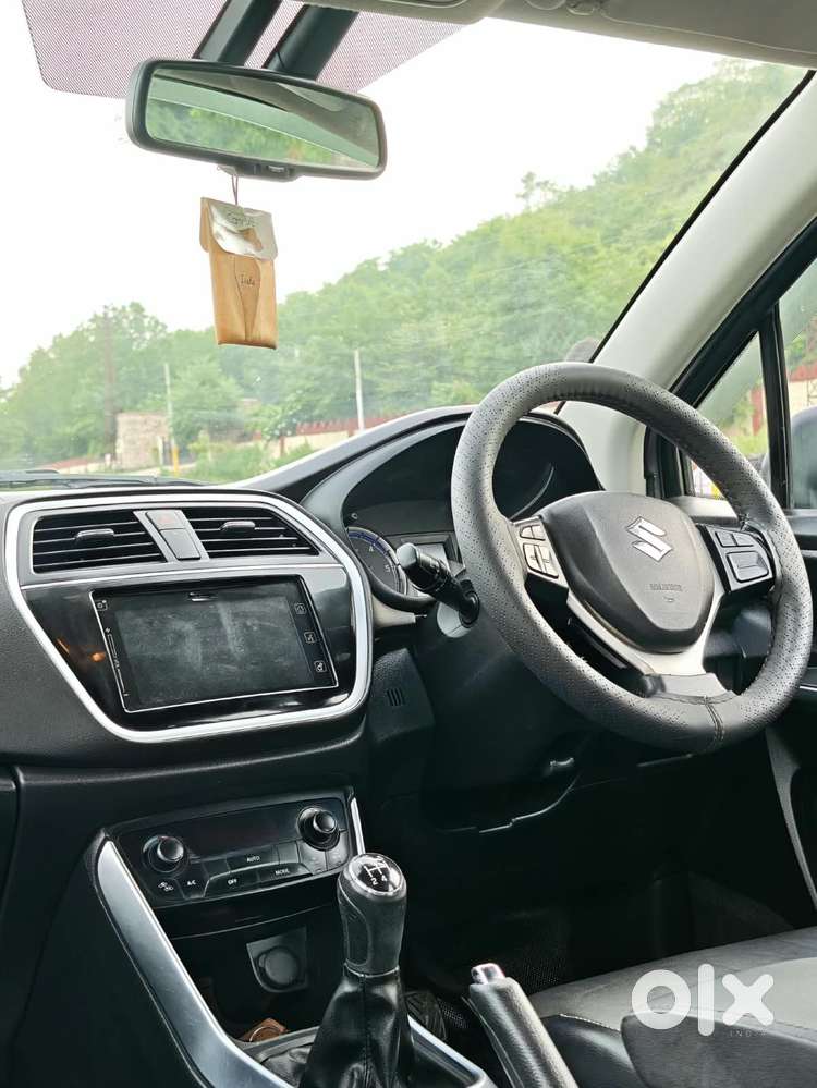 Mahindra Thar Lx D At 4wd Ht, 2017, Petrol