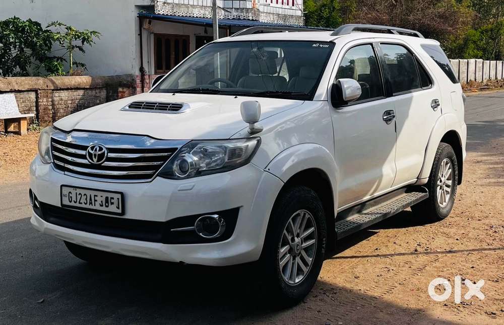 Toyota Fortuner Diesel 2014 Mt