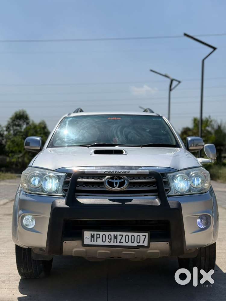 Toyota Fortuner 3.0 4x4 Manual, 2010, Diesel