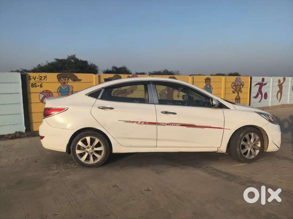 Hyundai Verna 2012 Diesel 140000 Km Driven