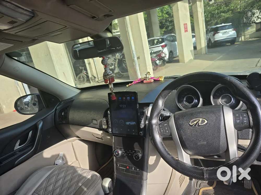 Mahindra Xuv500 2016  Negotiatiable  Urgent Sale