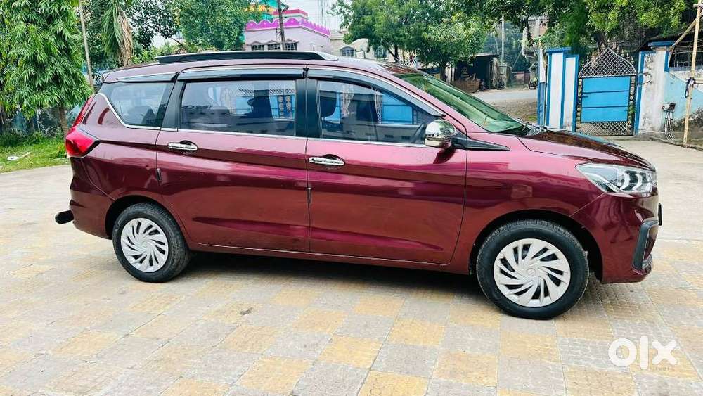 Maruti Suzuki Ertiga 1.5 Vxi, 2022, Petrol
