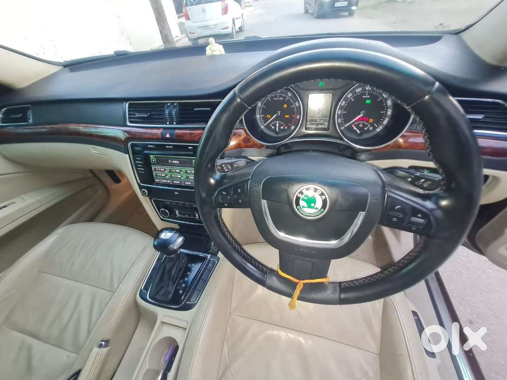 Skoda Superb Corporate 1.8 Tsi Mt, 2011, Petrol