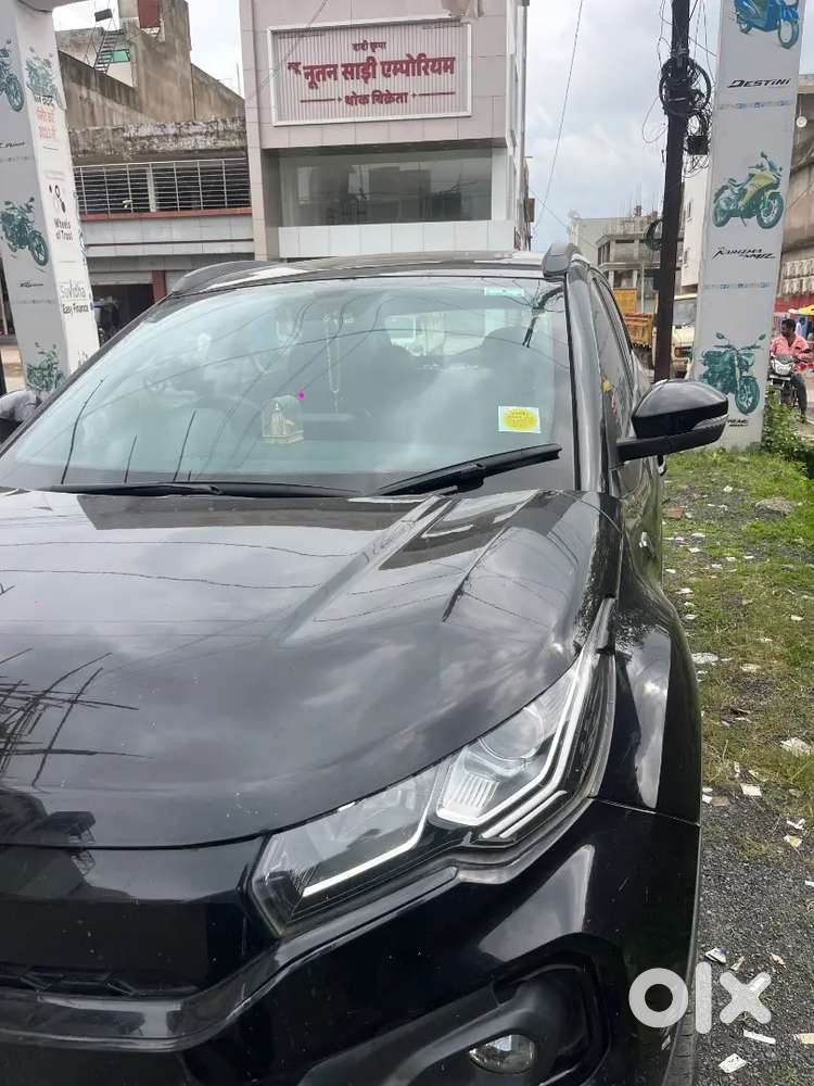 Tata Nexon 2023 Petrol