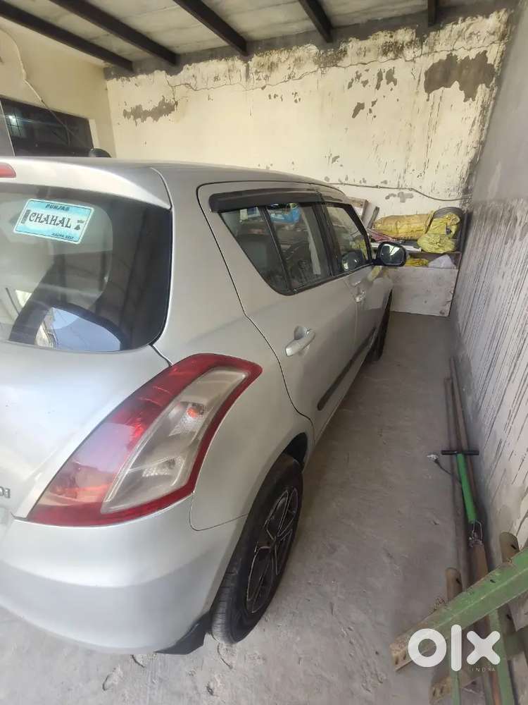 Maruti Suzuki Swift 2014 Diesel 90000 Km Driven