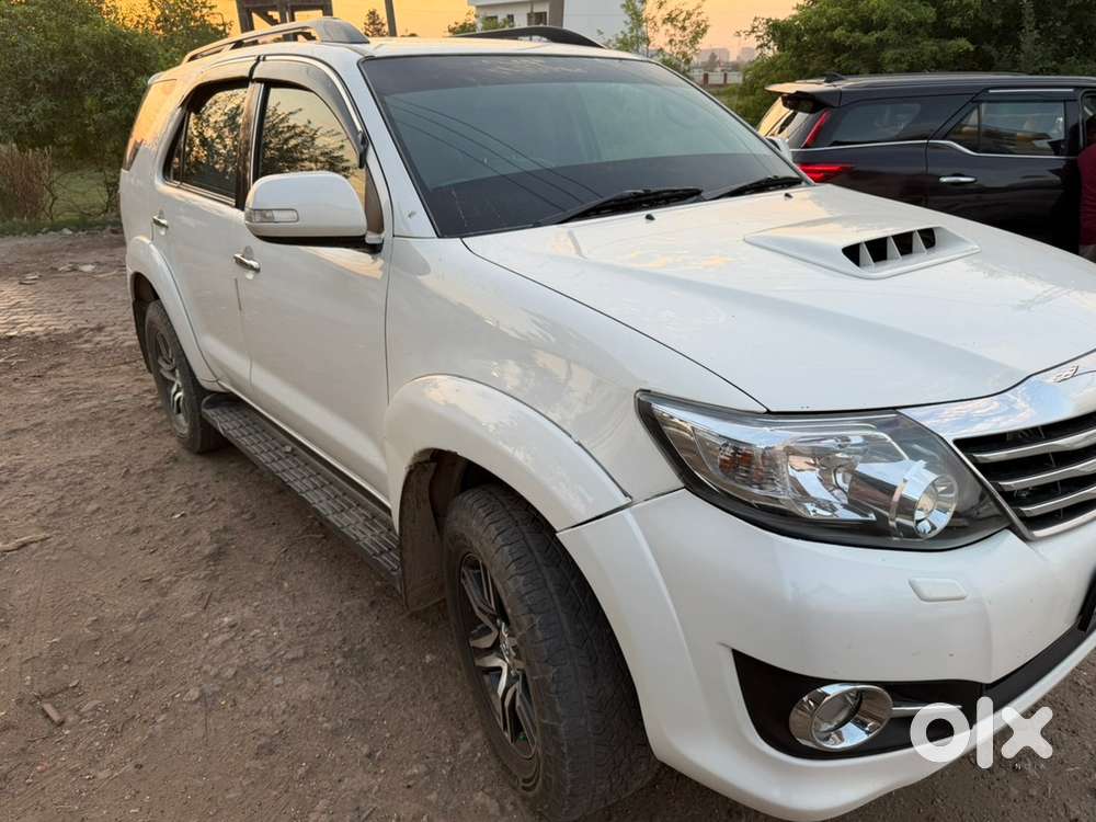 Toyota Fortuner Diesel 2015
