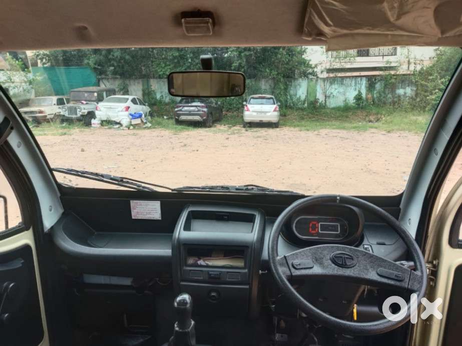 Tata Sumo Gold, 2021, Petrol