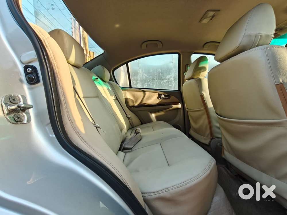 Maruti Suzuki Sx4 Zxi, 2012, Petrol