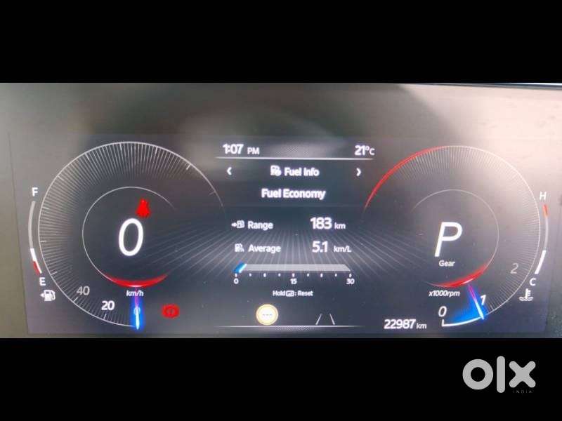 Mahindra Xuv700 2.0 Ax 7 Petrol At Luxury Pack Str, 2023, Petrol