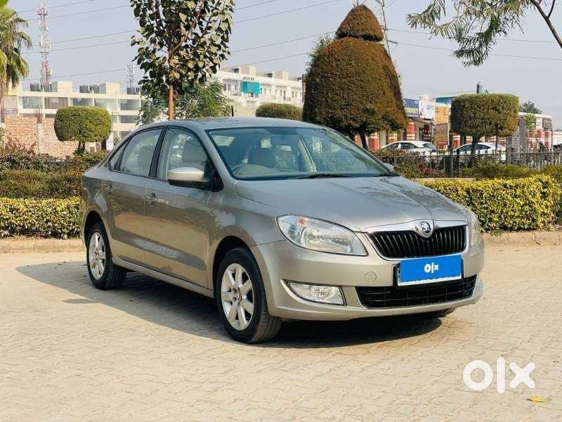 Skoda Rapid 2013-2016 1.5 Tdi At Ambition With Alloy Wheel, 2014, Di..