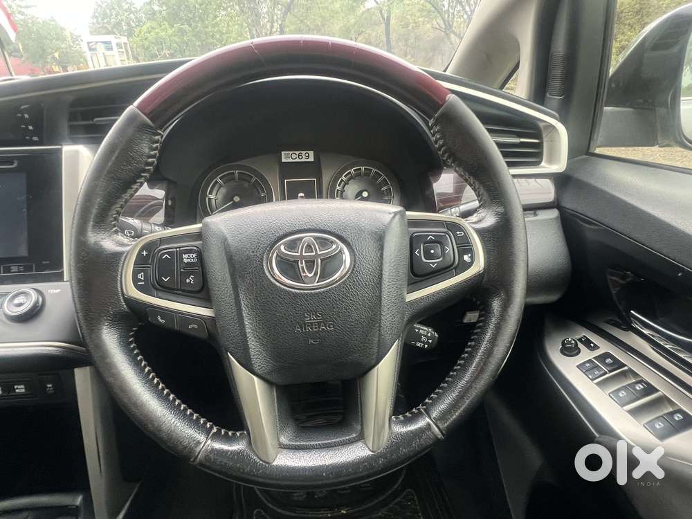 Toyota Innova Crysta Zx 2.4 Diesel 7 Seater, 2018, Diesel