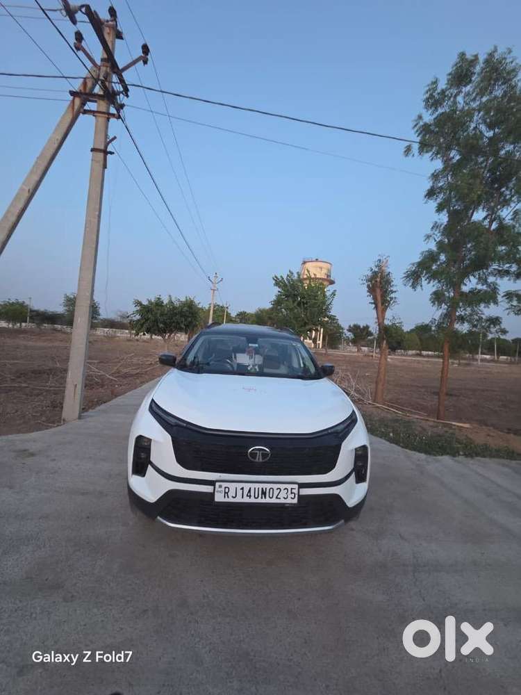 Safari Smart (o) Without Sunroof 2024