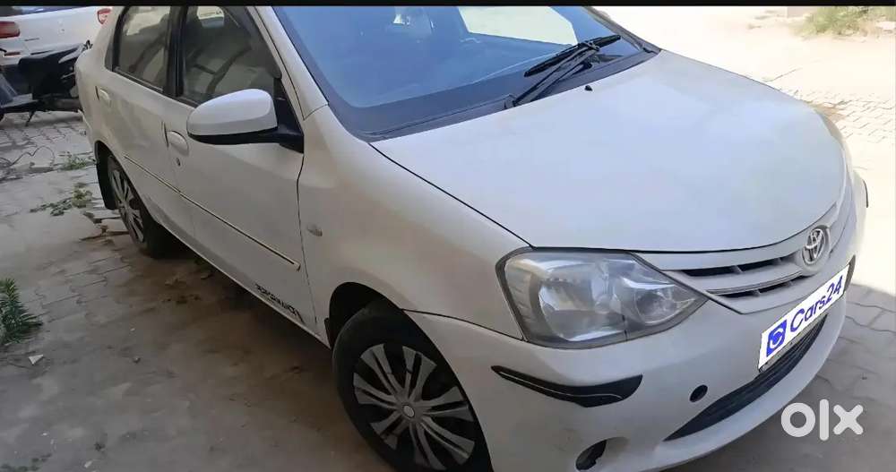 Toyota Etios 2013 Petrol Well Maintained