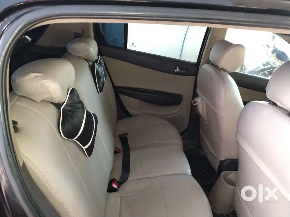 Hyundai I20 2011 Petrol Well Maintained