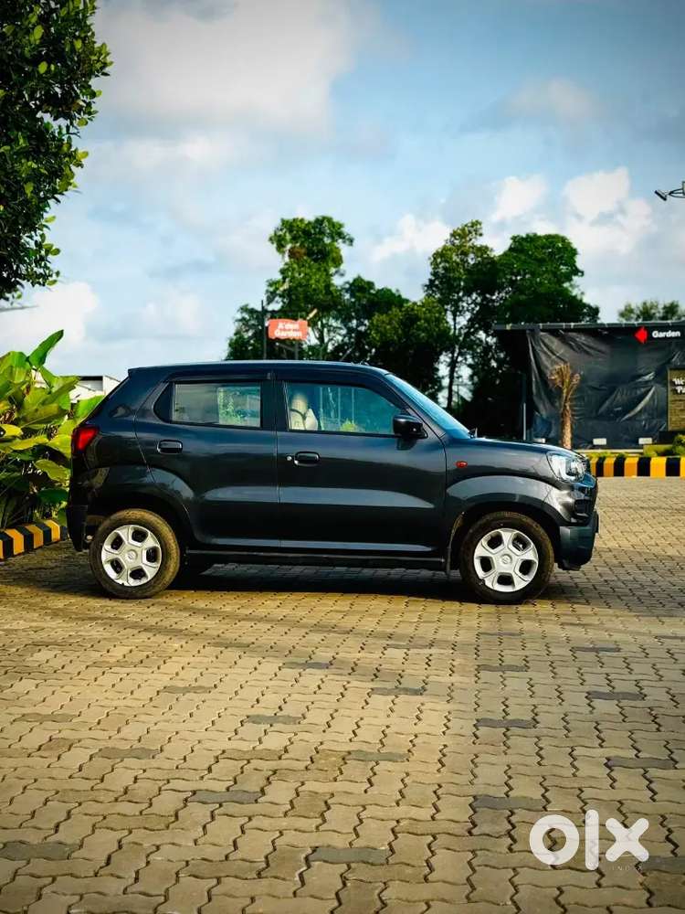 Maruti Suzuki S-presso Vxi 2021