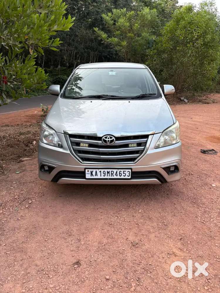 Toyota Innova Diesel 2.5 2012