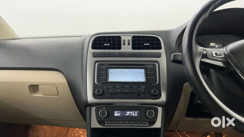 Volkswagen Polo 2009-2013 Petrol Highline 1.2l, 2015, Petrol