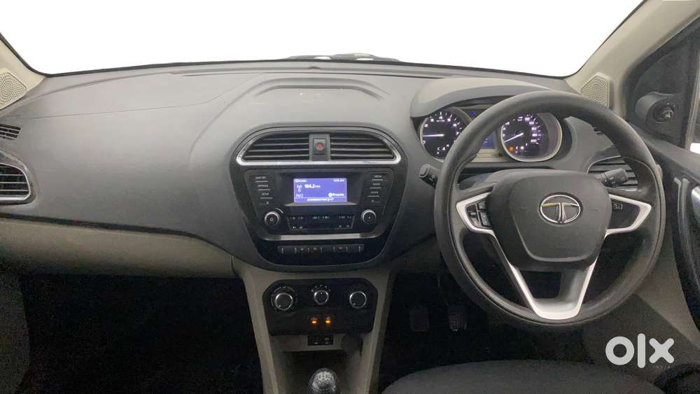 Tata Tiago 1.2 Revotron Xz, 2017, Petrol