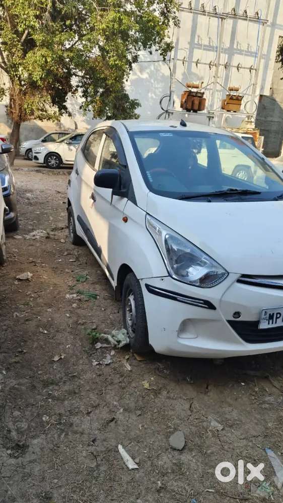 Hyundai Eon 2013 Petrol + Lpg Company Fitted Good Condition