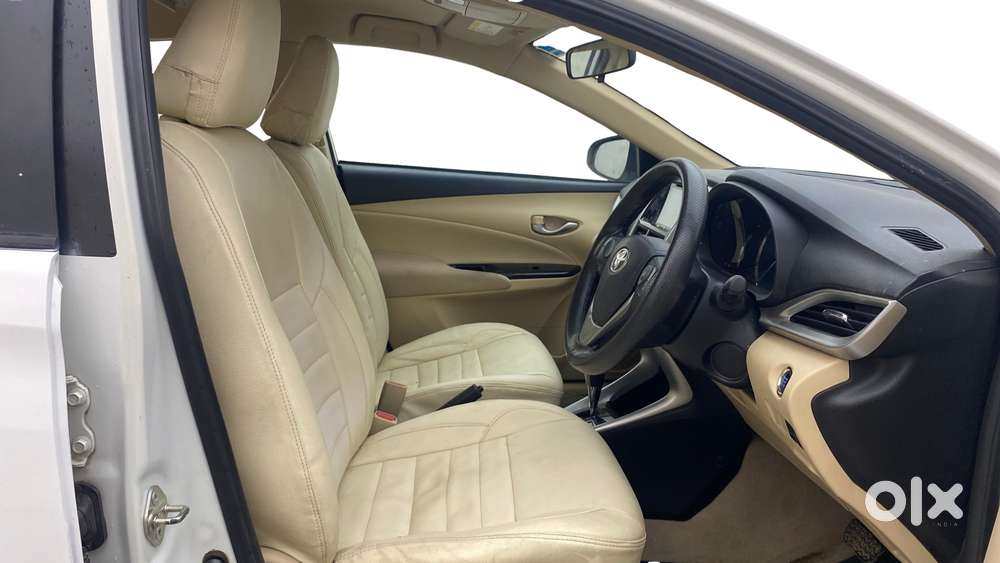 Toyota Yaris G Cvt, 2018, Petrol