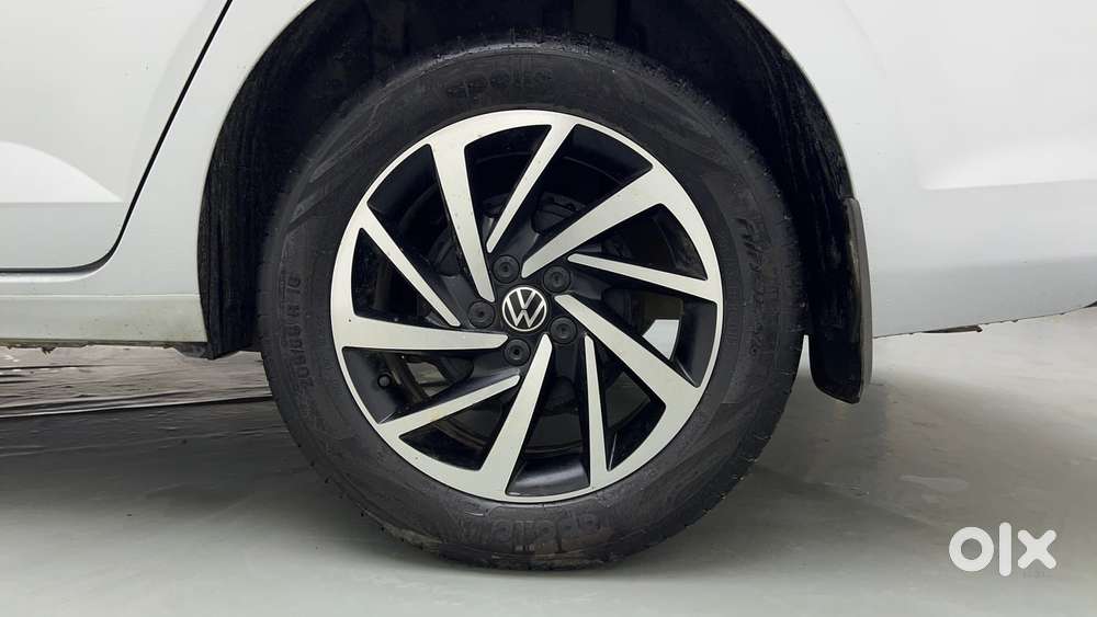 Volkswagen Virtus 1.0 Topline Tsi At, 2023, Petrol