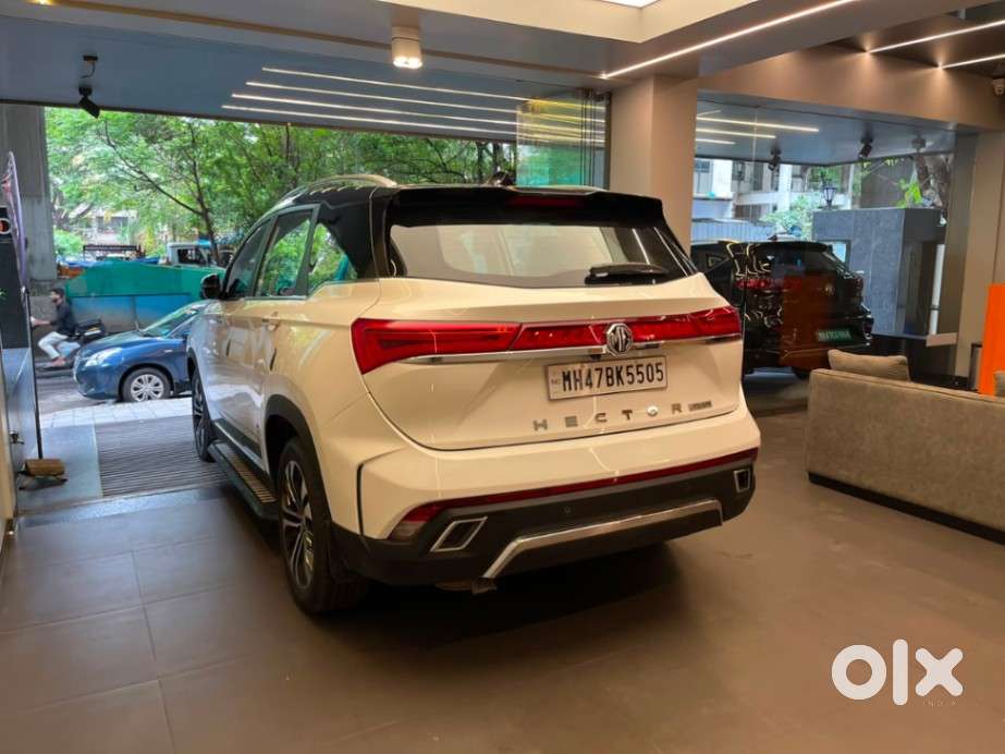 Mg Hector Plus Sharp Pro 1.5 Turbo Petrol Cvt 6 Str, 2023, Petrol