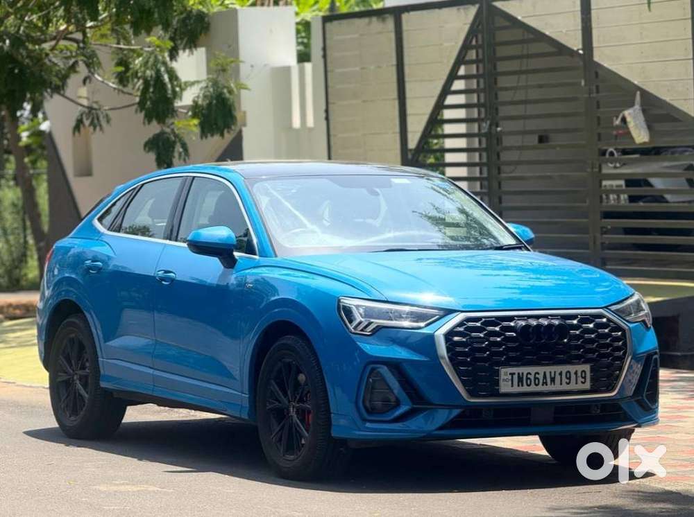 Audi Q3, 2022, Petrol