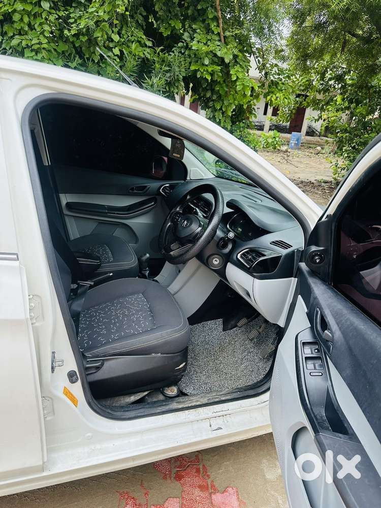 Tata Tiago 1.2 Revotron Xt Cng, 2022, Cng & Hybrids