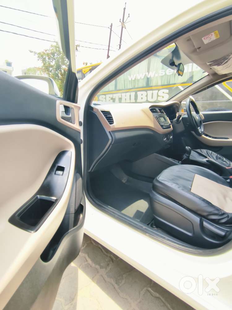 Hyundai I20 Magna 1.2 Vtvt, 2019, Petrol