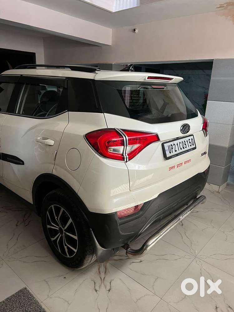Mahindra Xuv300 2022 Petrol Well Maintained
