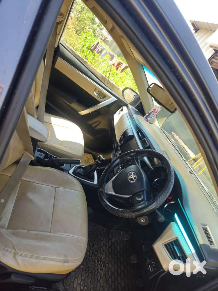 Toyota Corolla Altis 2014 Diesel Well Maintained