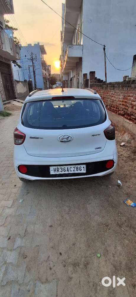 Hyundai Grand I10 2017 Diesel 135000 Km Driven