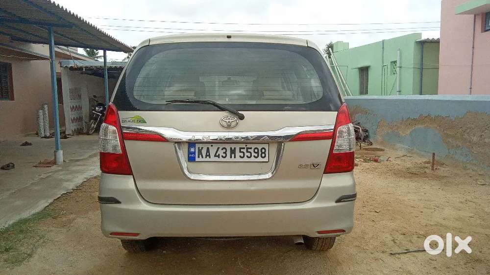 Toyota Innova Diesel 2013 Manual 7 Seats