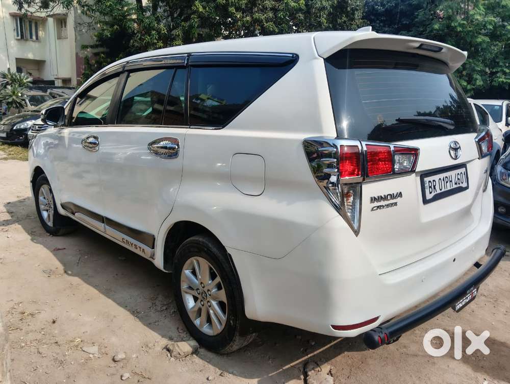 Toyota Innova Crysta 2.4 G Mt, 2017, Diesel