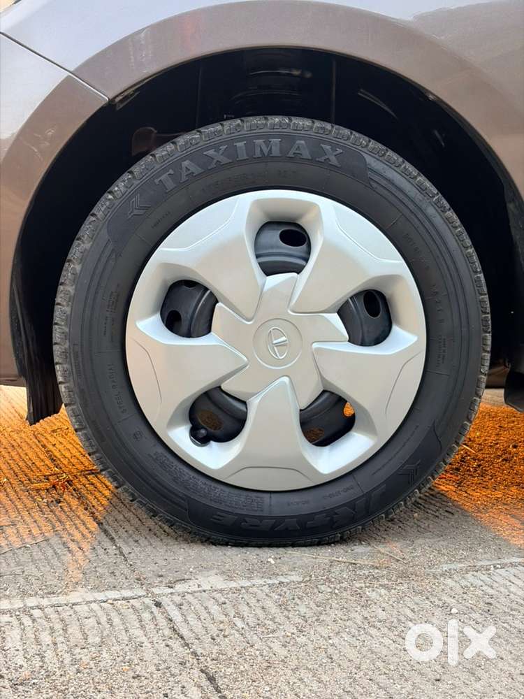 Tata Tiago Petrol 2017