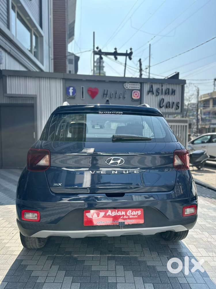 Hyundai Venue 1.5 Crdi Sx (o) Executive, 2022, Diesel