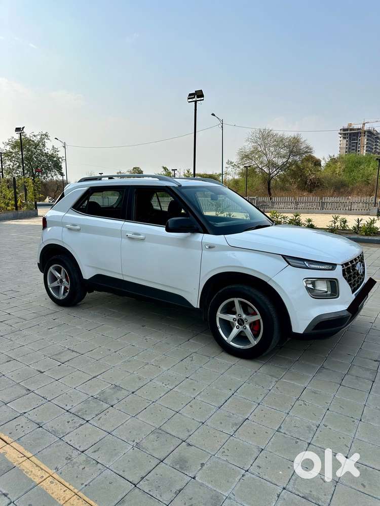 Hyundai Venue S Diesel, 2020, Diesel