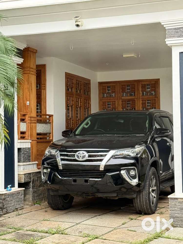 Toyota Fortuner 2019 4x4 At