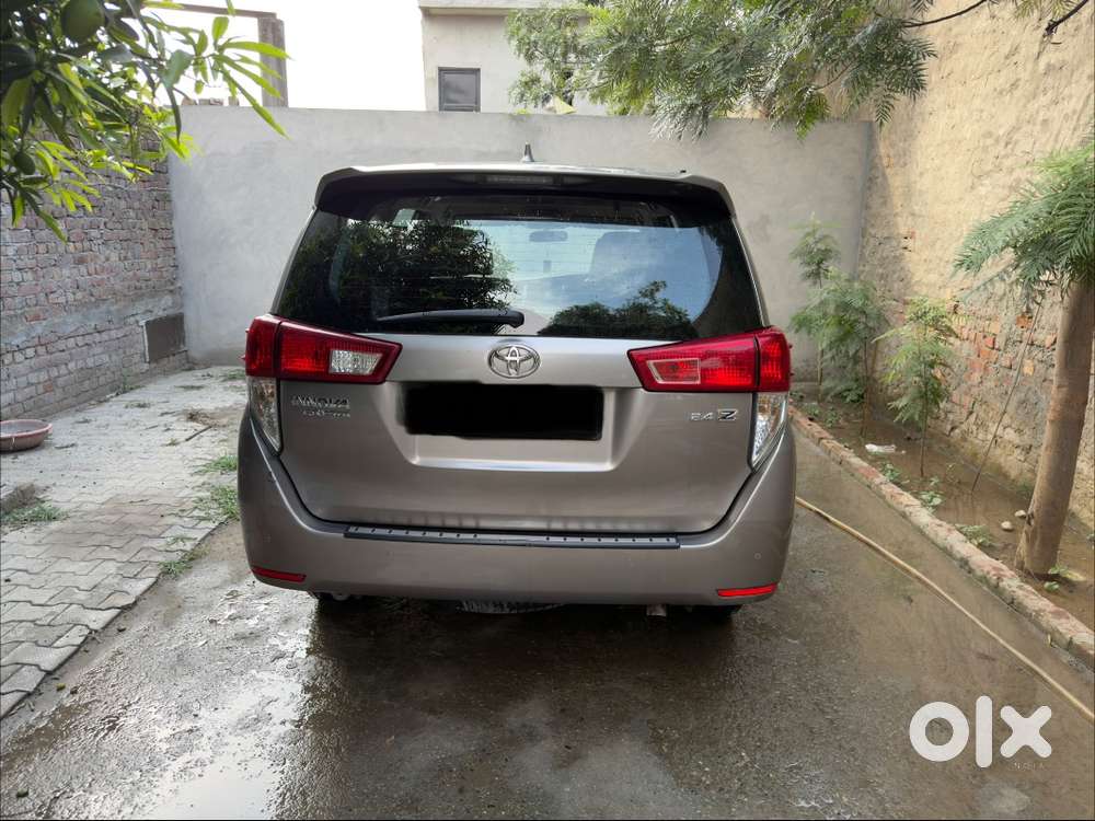 Excellent Condition Innova Crysta At Diesel 7 Seater Top Model