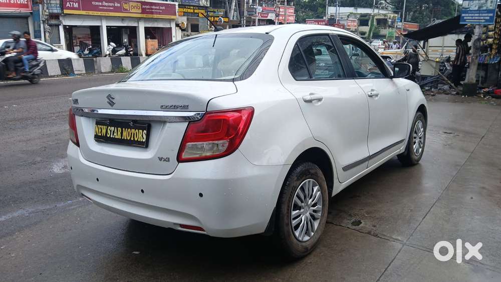 Maruti Suzuki Swift Dzire Vxi Optional, 2017, Petrol