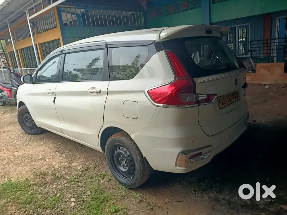 Maruti Suzuki Ertiga Petrol Well Maintained One Hand Driven