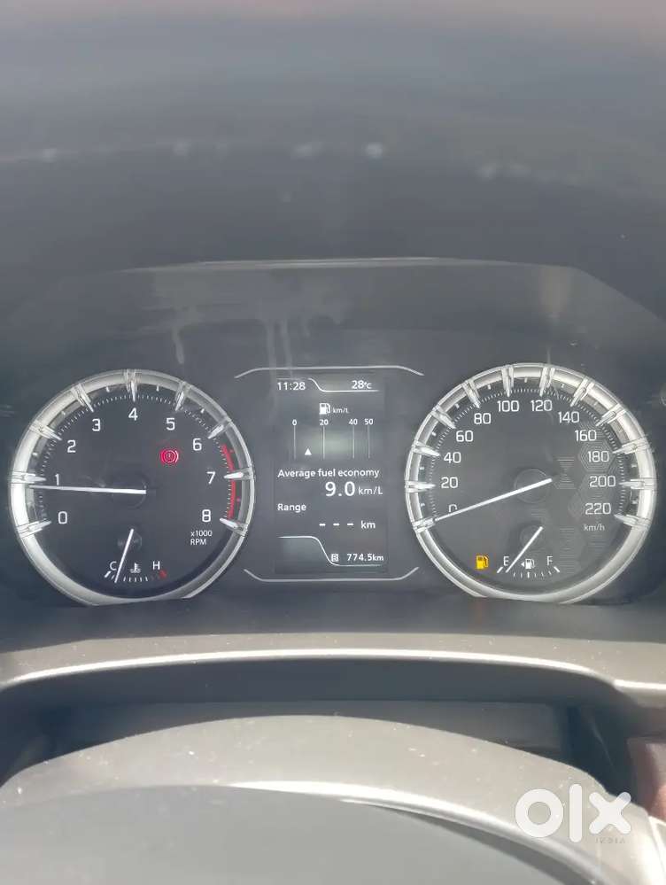 Maruti Suzuki Grand Vitara 2023 Hybrid Car