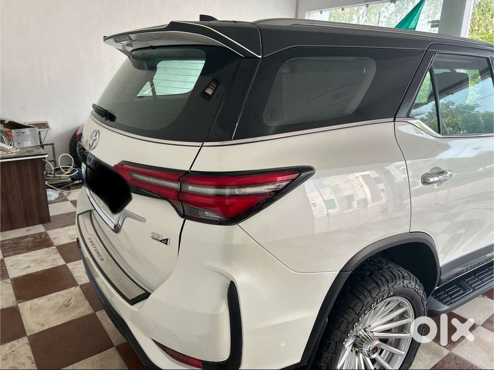 Toyota Fortuner 2021 Diesel Well Maintained