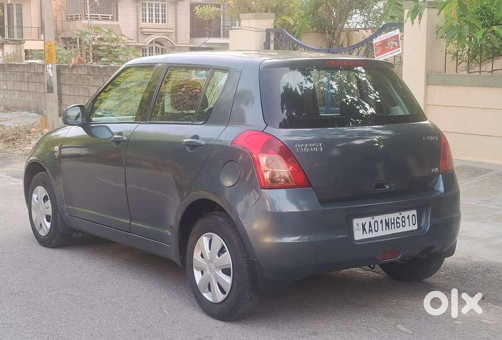 Maruti Suzuki Swift Vxi + Manual, 2010, Petrol