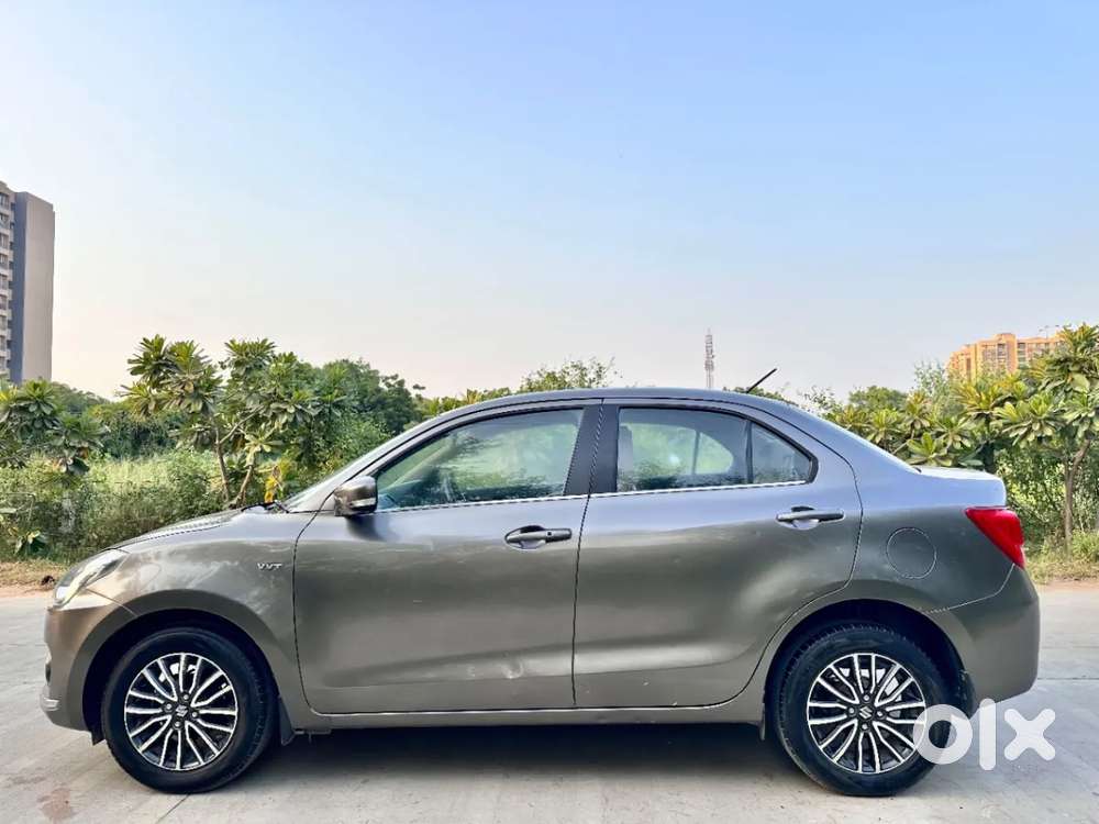 Maruti Suzuki Dzire 1.2 Vxi Amt, 2017, Petrol