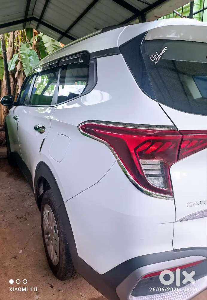 Kia Carens 2023 Petrol 18400 Km Driven