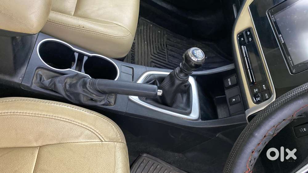 Toyota Corolla Altis 1.8 Gl, 2017, Petrol