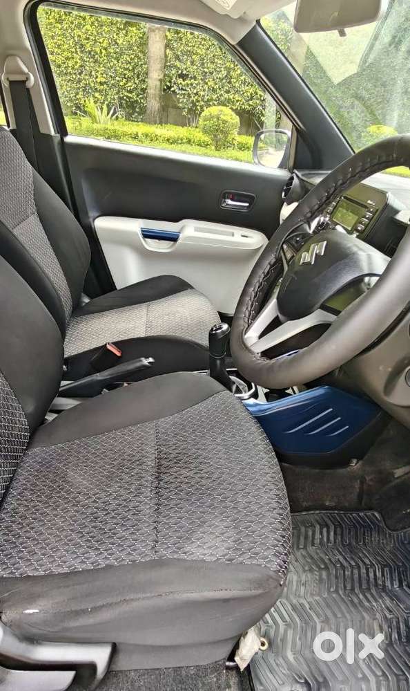 Toyota Innova Crysta [2020-ongoing] 2.4 Gx At 7 Str, 2020, Diesel