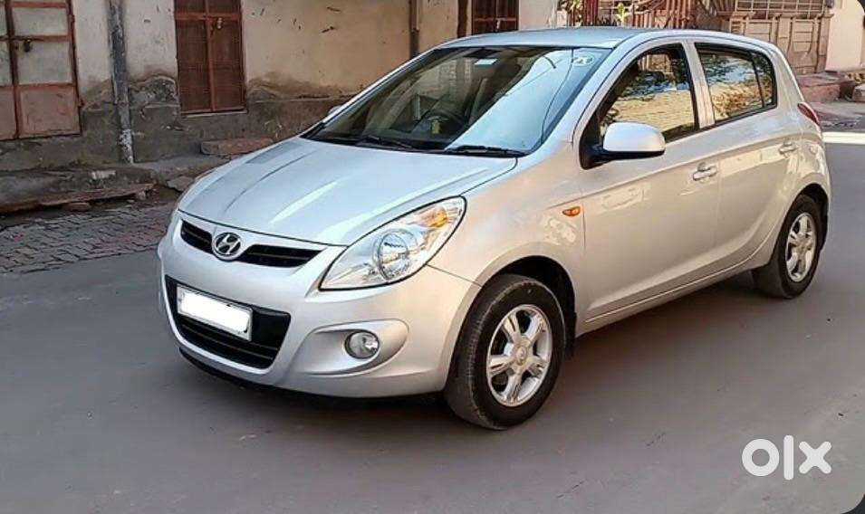 Hyundai I20 Magna 1.2 Mt, 2009, Petrol