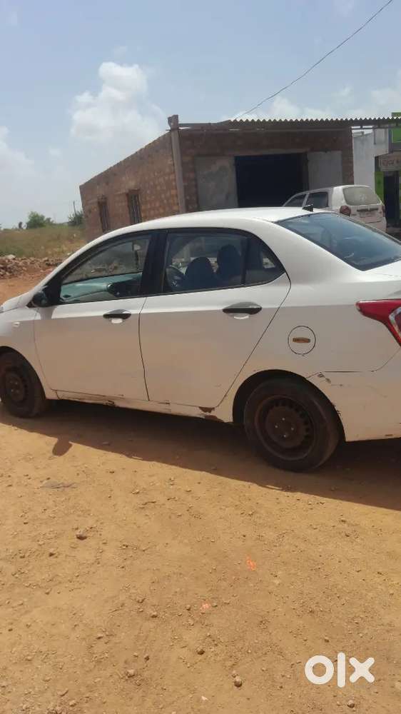 Hyundai Xcent Diesel 2015 Model